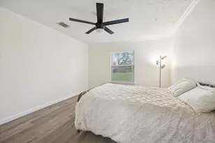 4718 Blanton Blvd, Houston, TX 77092 - Photo 18