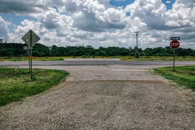 28439 Highway 6, Hempstead, TX 77445 - Photo 6