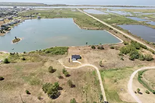 2055 Hwy 87, Crystal Beach, TX 77650 - Photo 24