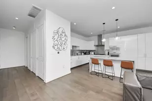 4521 San Felipe St, Houston, TX 77027 - Photo 8