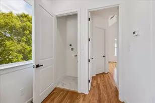 9426 Campbell Rd, Houston, TX 77080 - Photo 14