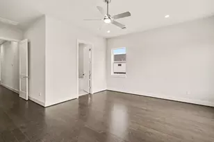 111 E 33 St, Houston, TX 77018 - Photo 14