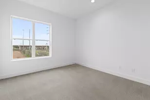 5915 E Post Oak Ln, Houston, TX 77055 - Photo 22