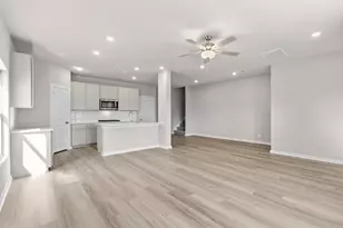 3552 Atlas Pt Ln, Angleton, TX 77515 - Photo 12