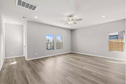 3552 Atlas Point Lane, Angleton, TX 77515 - Photo 10