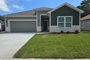 213 Adoue Ave, Baytown, TX 77520 - Photo 1
