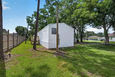 2122 Koster Road, Alvin, TX 77511 - Photo 10