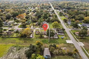 2414 Jackson St, La Marque, TX 77568 - Photo 2
