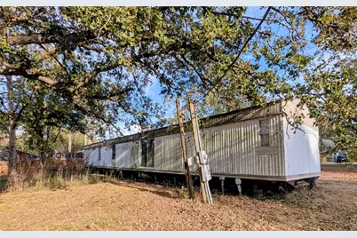 473 E Sherwood Drive, Livingston, TX 77351 - Photo 2