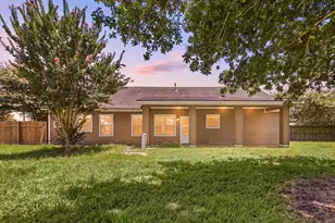 2527 Settler's Way Dr, Sealy, TX 77474 - Photo 20