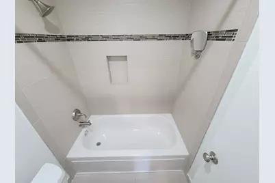 755 Bering Drive #B, Houston, TX 77057 - Photo 22