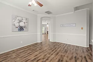 4307 Reynor Creek Ct, Sugar Land, TX 77479 - Photo 8