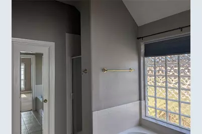 1915 Running Bear Trail, Crosby, TX 77532 - Photo 6