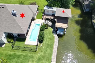 13586 Bunker Hill Dr, Willis, TX 77318 - Photo 2