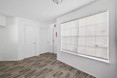 8203 Lone Quail Drive, Houston, TX 77489 - Photo 14