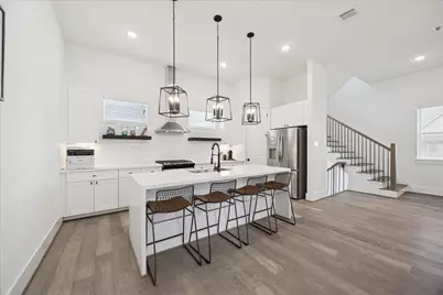 1408 W 21st Street #C, Houston, TX 77008 - Photo 6