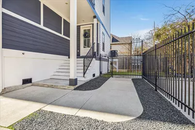 1408 W 21st Street #C, Houston, TX 77008 - Photo 2
