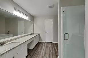 1806 Usher Ct, Katy, TX 77449 - Photo 10