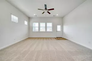 8326 Amethyst Valley Ln, Angleton, TX 77515 - Photo 10