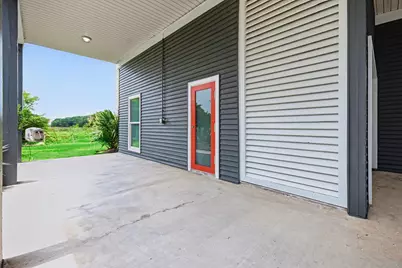 13318 Binnacle Way, Galveston, TX 77554 - Photo 32