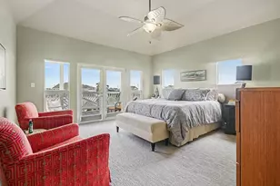 13318 Binnacle Way, Galveston, TX 77554 - Photo 20
