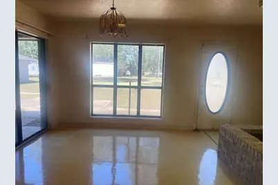 425 Margaret Street, El Campo, TX 77437 - Photo 6