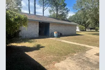 425 Margaret Street, El Campo, TX 77437 - Photo 16