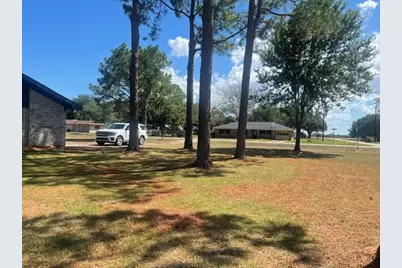 425 Margaret Street, El Campo, TX 77437 - Photo 20