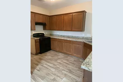 5329 Rue Street, Houston, TX 77033 - Photo 8