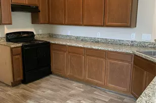 5329 Rue St, Houston, TX 77033 - Photo 8