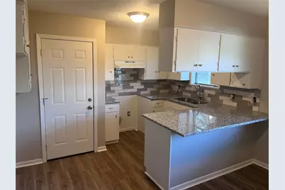211 Scott Court, Brenham, TX 77833 - Photo 4