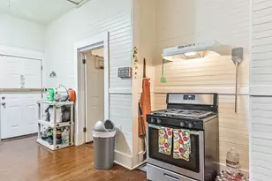 2012 31st St, Galveston, TX 77550 - Photo 14