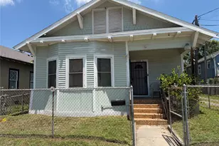 2012 31st St, Galveston, TX 77550 - Photo 2