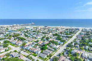 2012 31st St, Galveston, TX 77550 - Photo 4