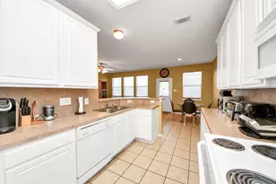 17267 Oakwood Chase Dr, Spring, TX 77379 - Photo 18