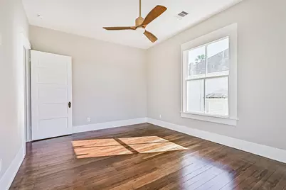 1310 Rosenberg Street, Galveston, TX 77550 - Photo 32