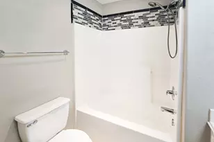 3100 75th St, Galveston, TX 77551 - Photo 14