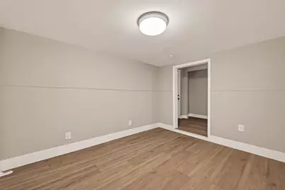 5833 Southlea Street, Houston, TX 77033 - Photo 18