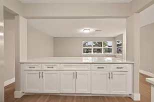 5833 Southlea St, Houston, TX 77033 - Photo 14