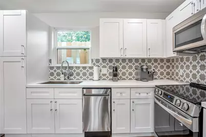 2208 Jean Street, Houston, TX 77023 - Photo 34