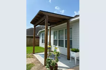 14118 Seagler Springs Lane, Houston, TX 77044 - Photo 12