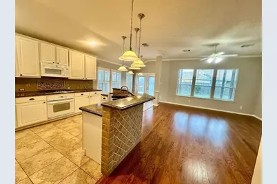 14118 Seagler Springs Lane, Houston, TX 77044 - Photo 4