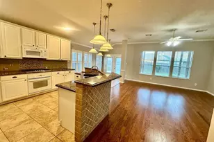 14118 Seagler Springs Ln, Houston, TX 77044 - Photo 4