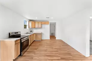 1608 Connie St, Wharton, TX 77488 - Photo 8