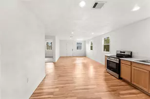 1608 Connie St, Wharton, TX 77488 - Photo 6