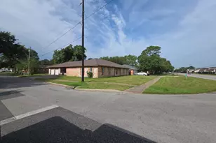 2218 Hamman Rd, Bay City, TX 77414 - Photo 22