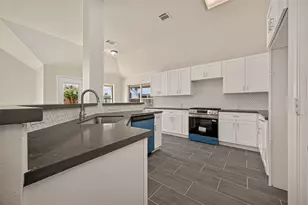 19015 White Horse Dr, Tomball, TX 77377 - Photo 12