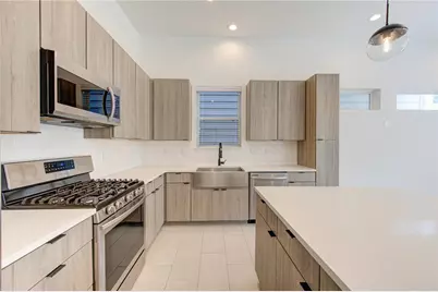 564 Janisch Road, Houston, TX 77018 - Photo 10