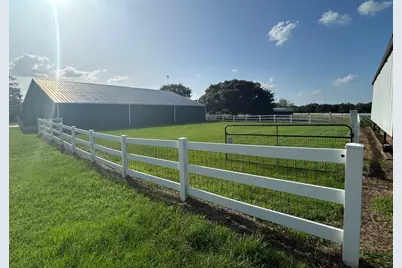 38094 Joe Loggins Road, Hempstead, TX 77445 - Photo 32