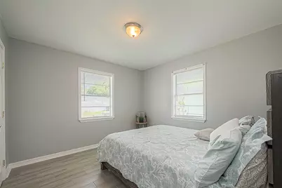 1803 Bayou Homes Drive, Galveston, TX 77551 - Photo 24